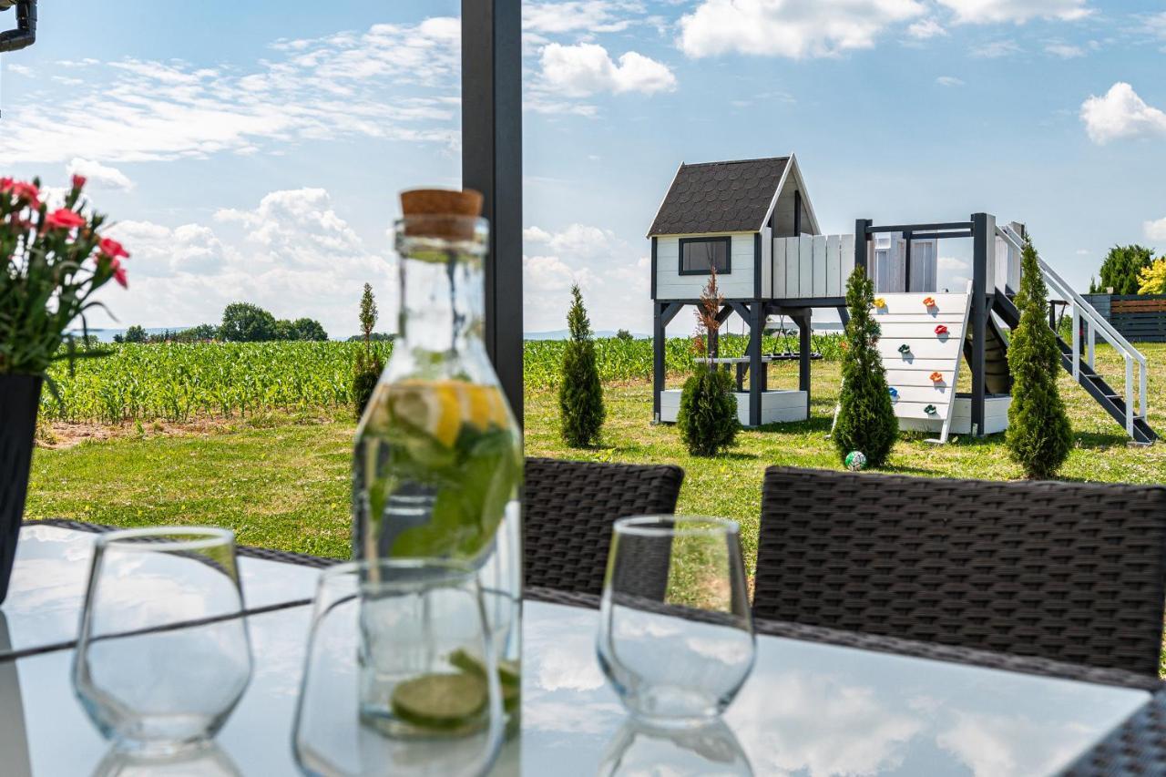 Domki Caloroczne Premium Zator Energylandia Exterior foto